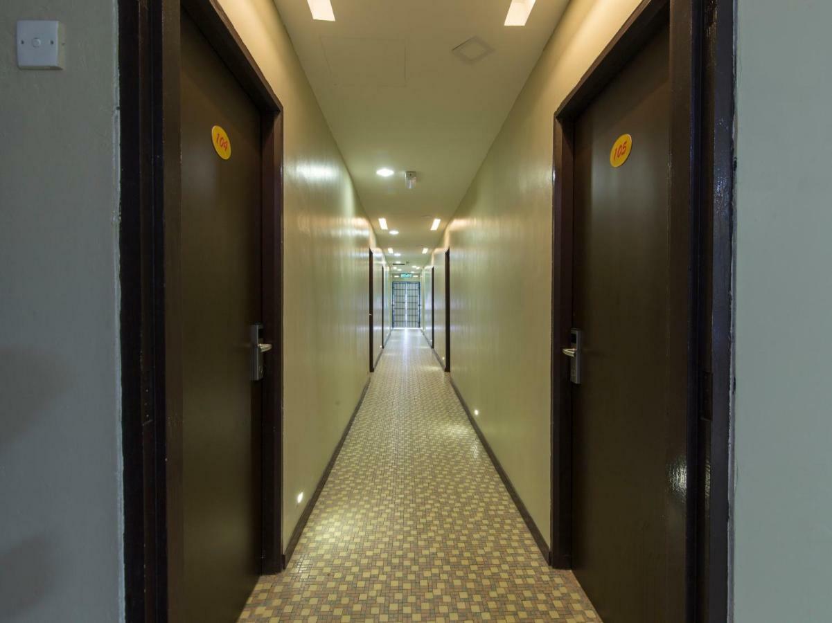 Oyo 1136 Pd Star Hotel Πορτ Ντίξον Εξωτερικό φωτογραφία
