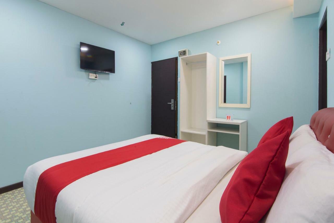 Oyo 1136 Pd Star Hotel Πορτ Ντίξον Εξωτερικό φωτογραφία